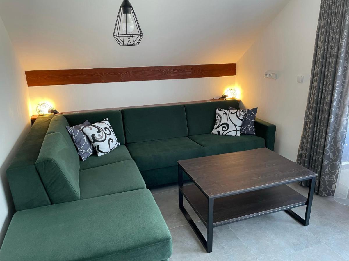 Apartman D5 โนวาเปซ ภายนอก รูปภาพ