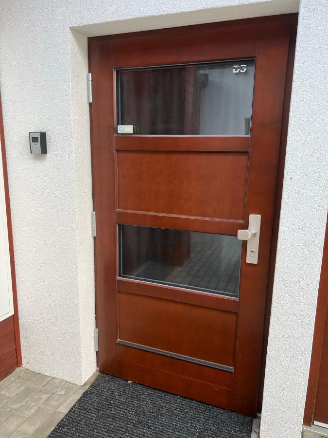 Apartman D5 โนวาเปซ ภายนอก รูปภาพ